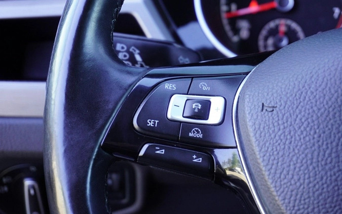 Volkswagen Touran cena 74999 przebieg: 118000, rok produkcji 2016 z Golub-Dobrzyń małe 562